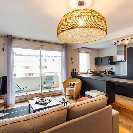 Le Vilona - T3 Moderne Avec Parking Prive Apartment Rennes Exterior photo