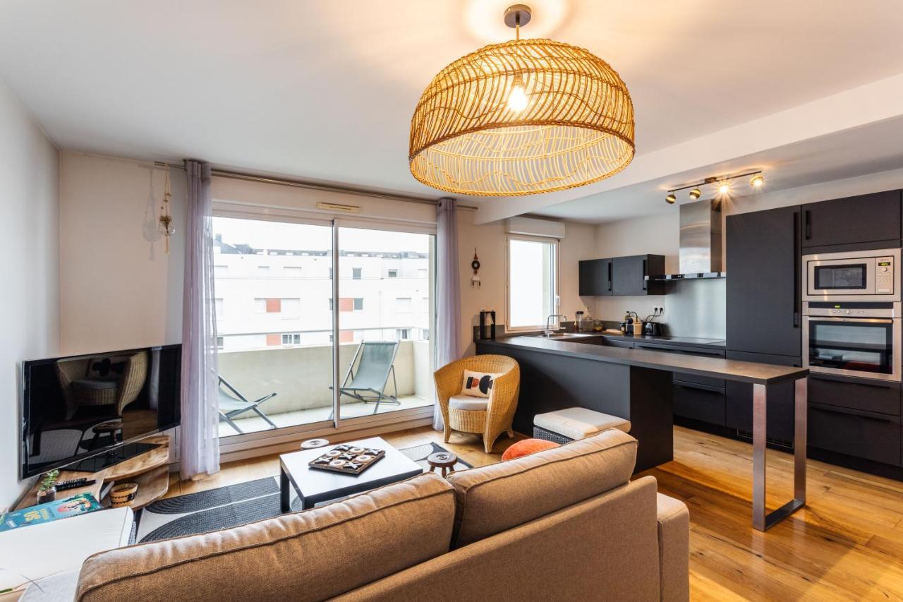 Le Vilona - T3 Moderne Avec Parking Prive Apartment *